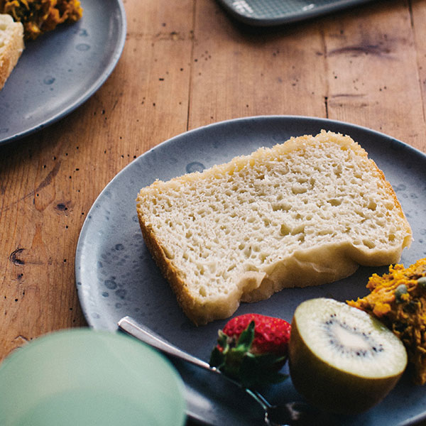 14. 天然酵母高加水パン