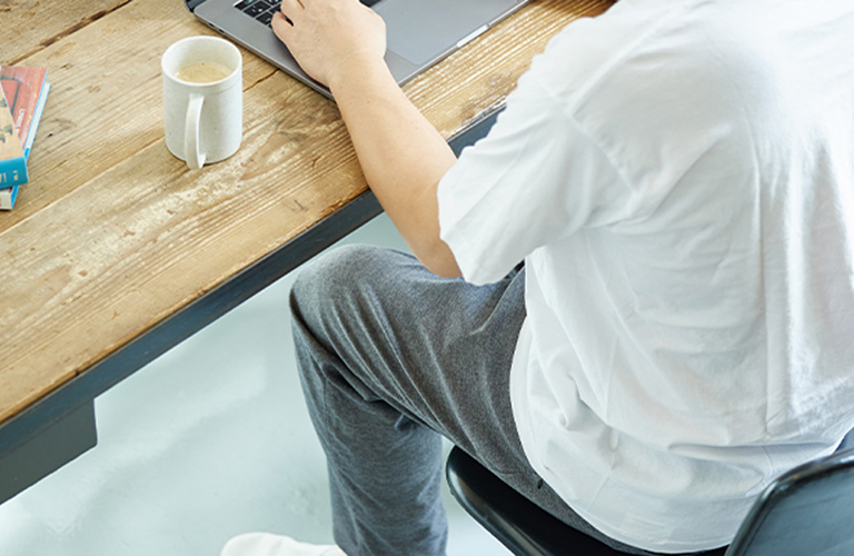 仕事部屋などの、暖房＋加湿器として